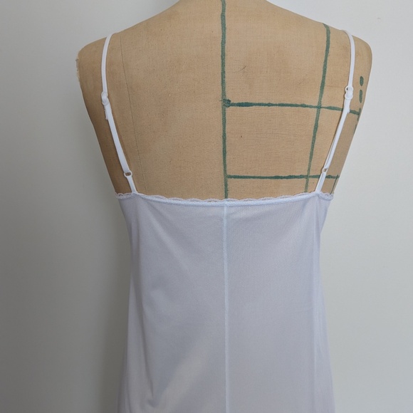 Vintage Sheer white dress - Picture 6 of 8